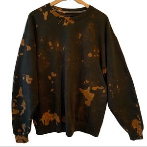 Reverse Tie Dye Sweatshirt